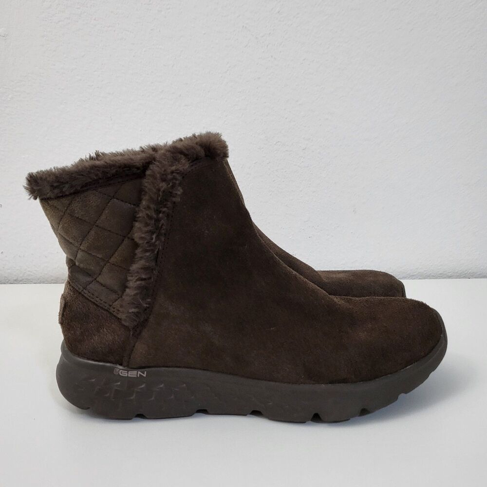 SKECHERS Goga Mat Boots Womens 7 Ankle Brown Bootie Comfort Comfortable Warm